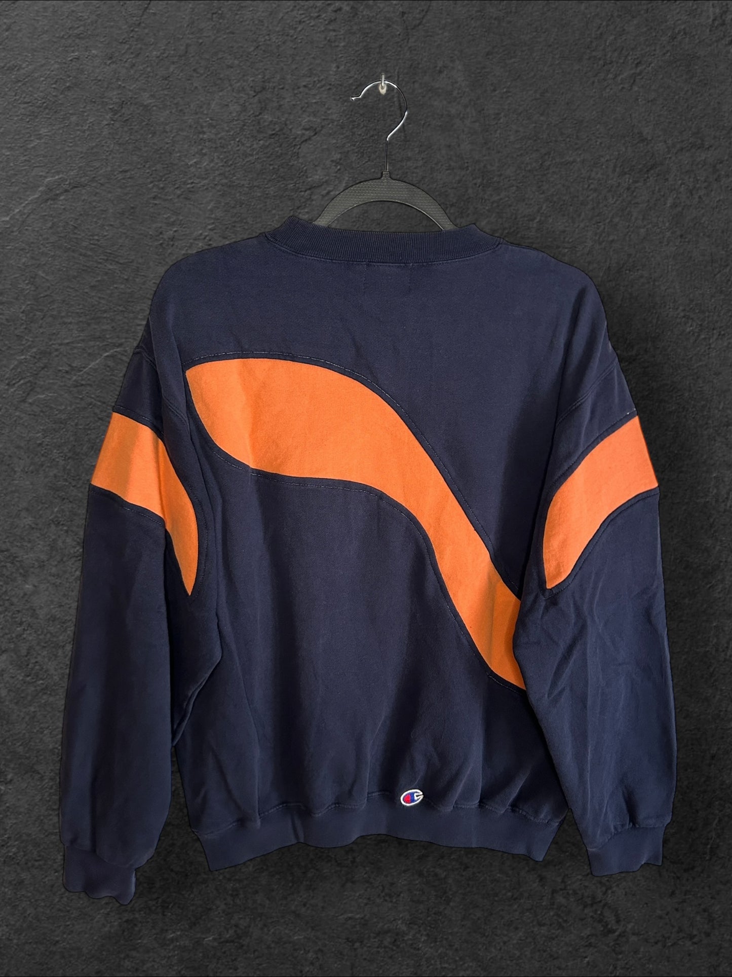 Reworked Champion Sweater Oranje & Black edition